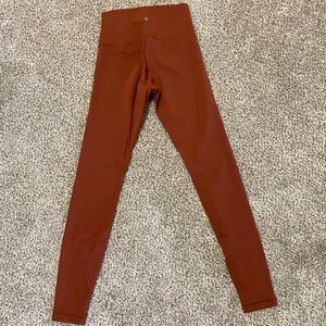 Lululemon Wunder Train 28